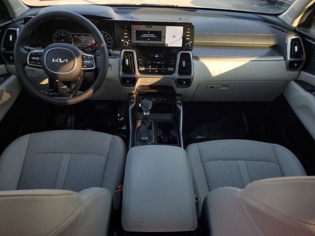 Used 2023 Kia Sorento S FWD image 15