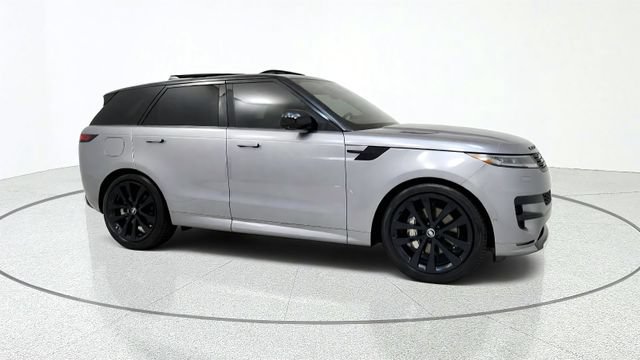 Used 2025 Land Rover Range Rover Sport Dynamic SE AWD/4WD image 1