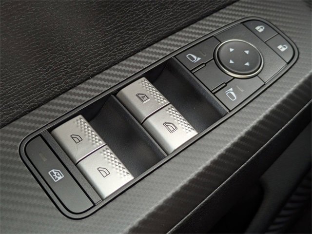 New 2025 Mitsubishi Outlander ES image 23