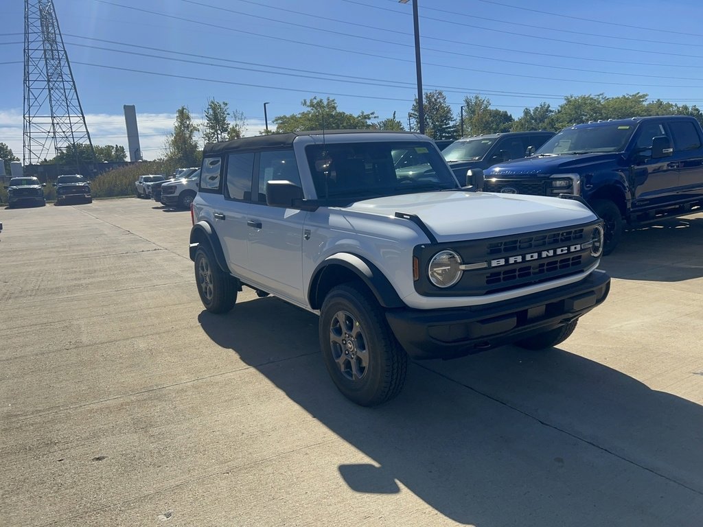 New 2025 Ford Bronco Big Bend image 3