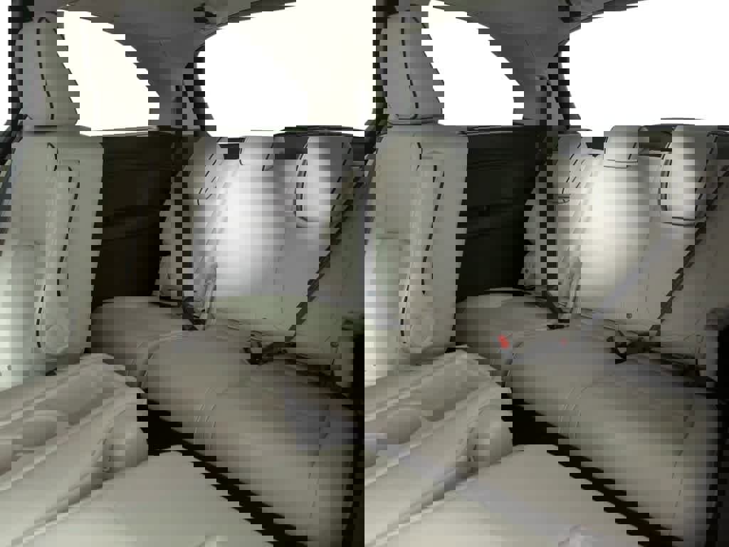 New 2026 Honda Odyssey Touring image 21