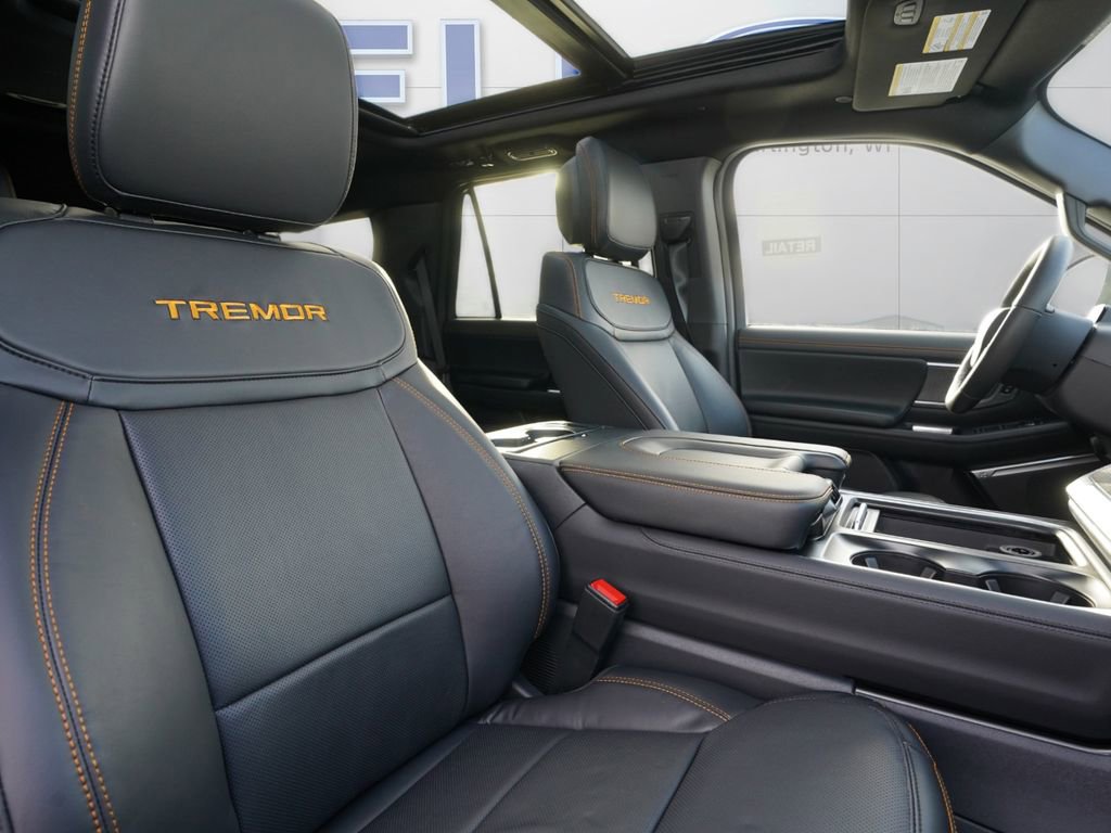 New 2026 Ford Expedition Tremor image 27