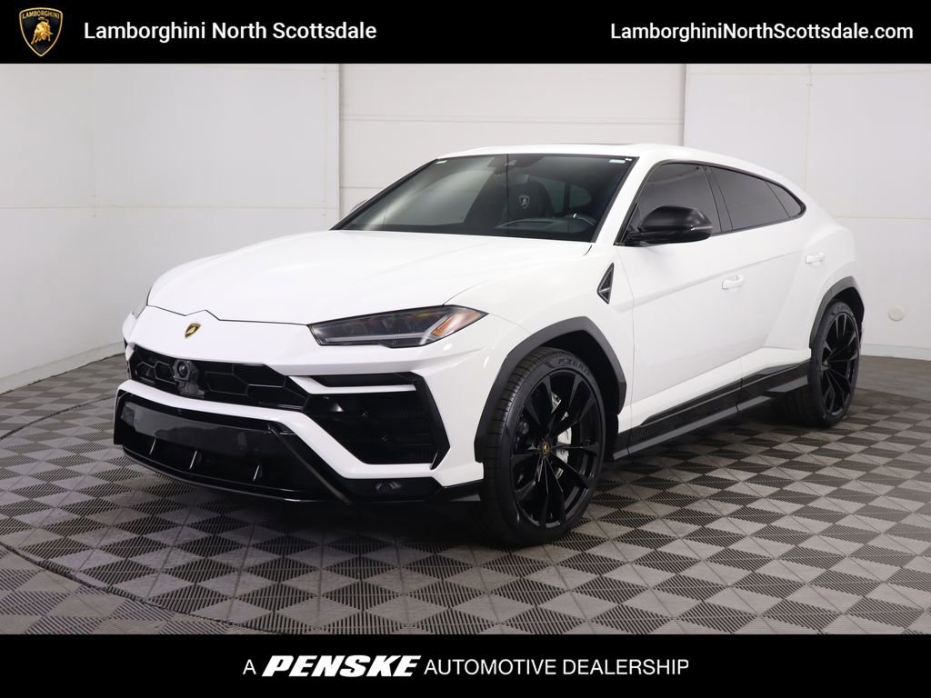 Used 2022 Lamborghini Urus video 1