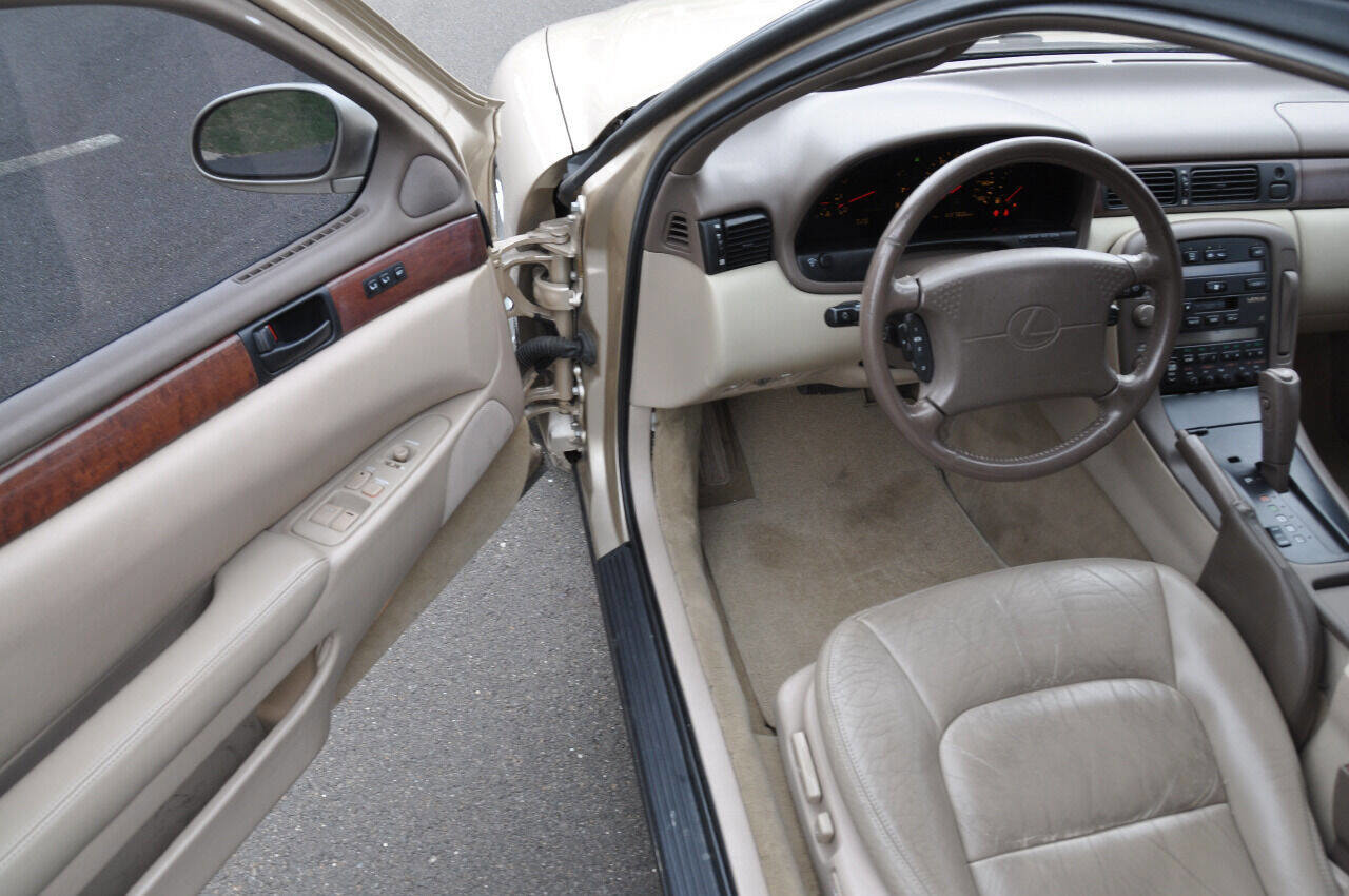 Used 1995 Lexus SC 300 Coupe image 20