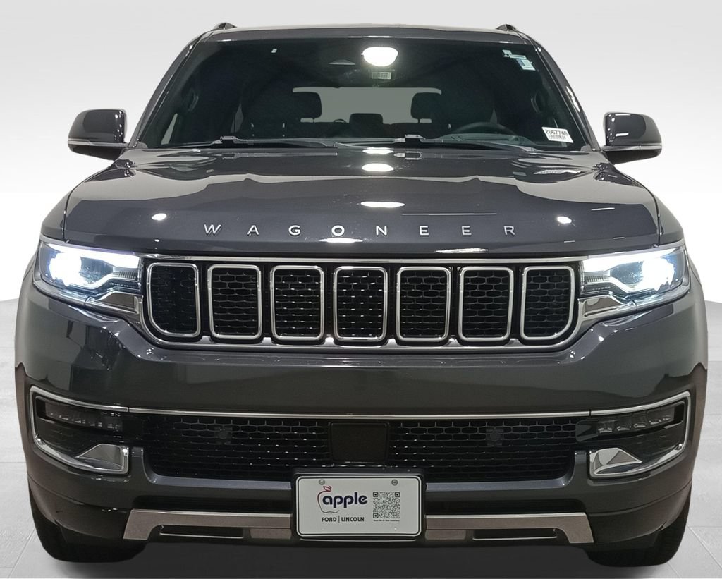Used 2022 Jeep Wagoneer Series III AWD/4WD image 10