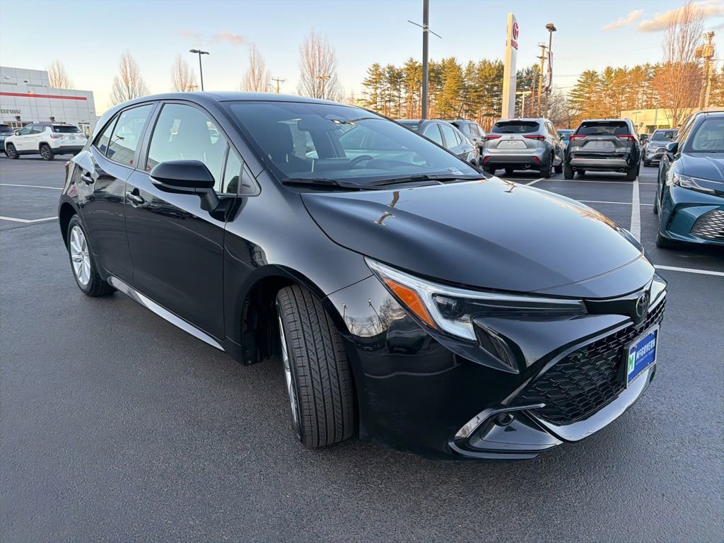 Certified 2024 Toyota Corolla SE FWD image 3