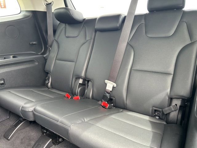 Used 2025 Kia Telluride EX w/ EX Captain's Chair Package AWD/4WD image 46