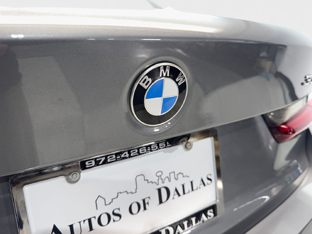 Used 2025 BMW 330i Sedan w/ Premium Package RWD image 23