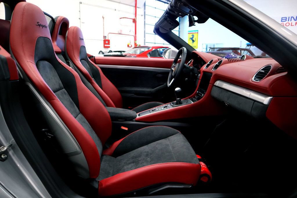 Used 2023 Porsche 718 Boxster Spyder RWD image 24