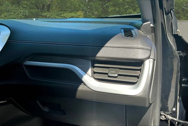 Used 2023 GMC Terrain SLE w/ Driver Convenience Package AWD/4WD image 22