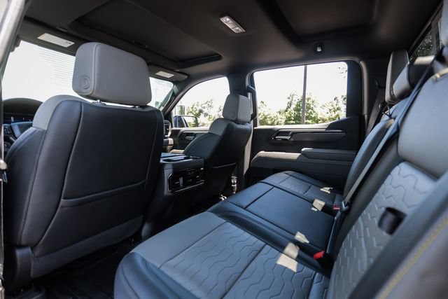 Used 2025 Chevrolet Silverado 1500 ZR2 w/ Technology Package AWD/4WD image 68