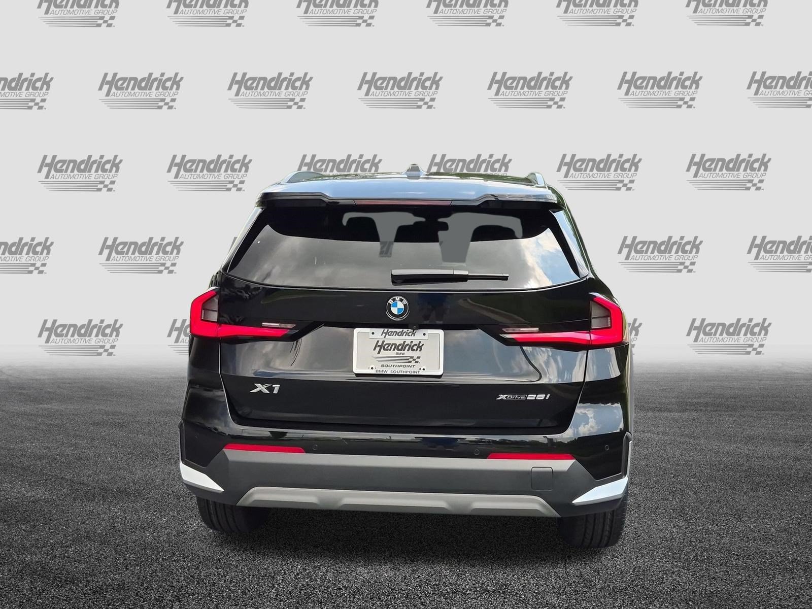 Used 2023 BMW X1 xDrive28i w/ Convenience Package AWD/4WD image 9