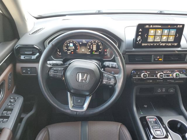 Used 2023 Honda Pilot Elite image 15