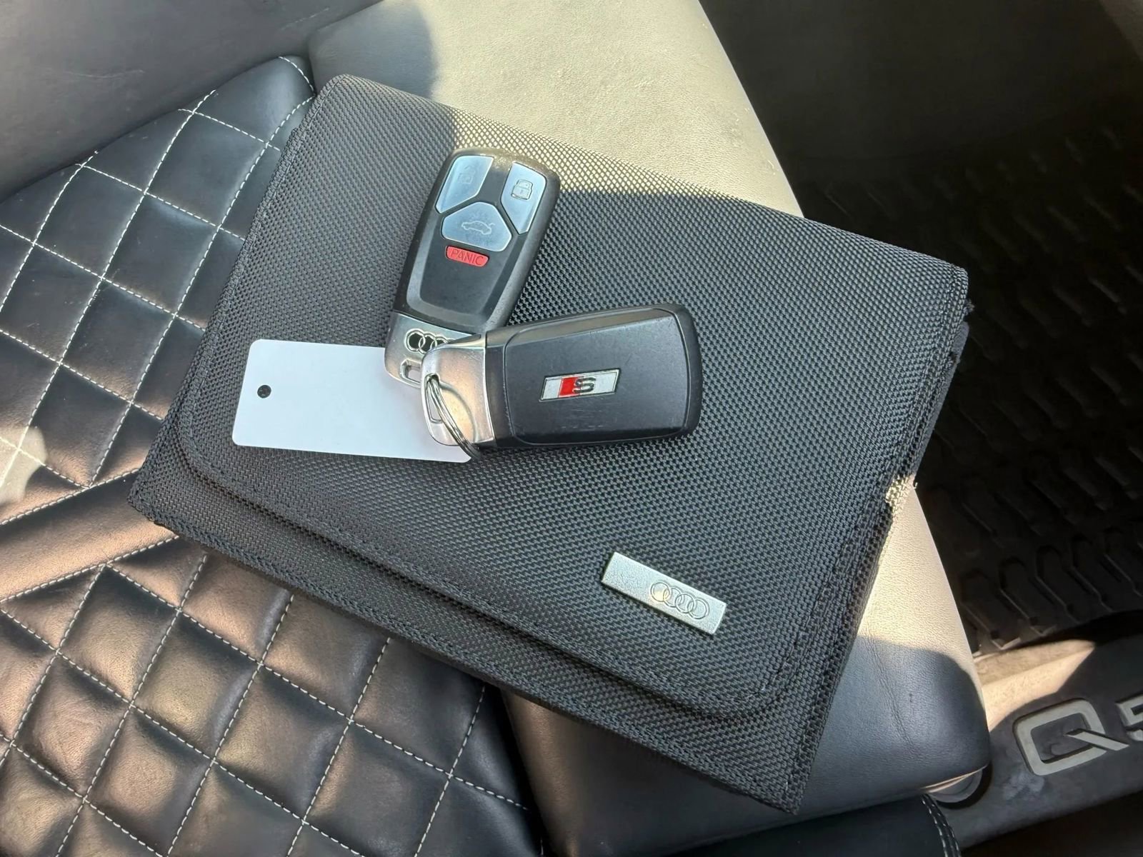 Used 2018 Audi SQ5 Premium Plus w/ Navigation Package image 59