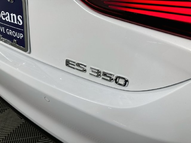 Used 2024 Lexus ES 350 F Sport w/ Technology Package FWD image 43