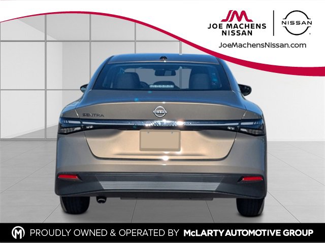 New 2026 Nissan Sentra SV image 5