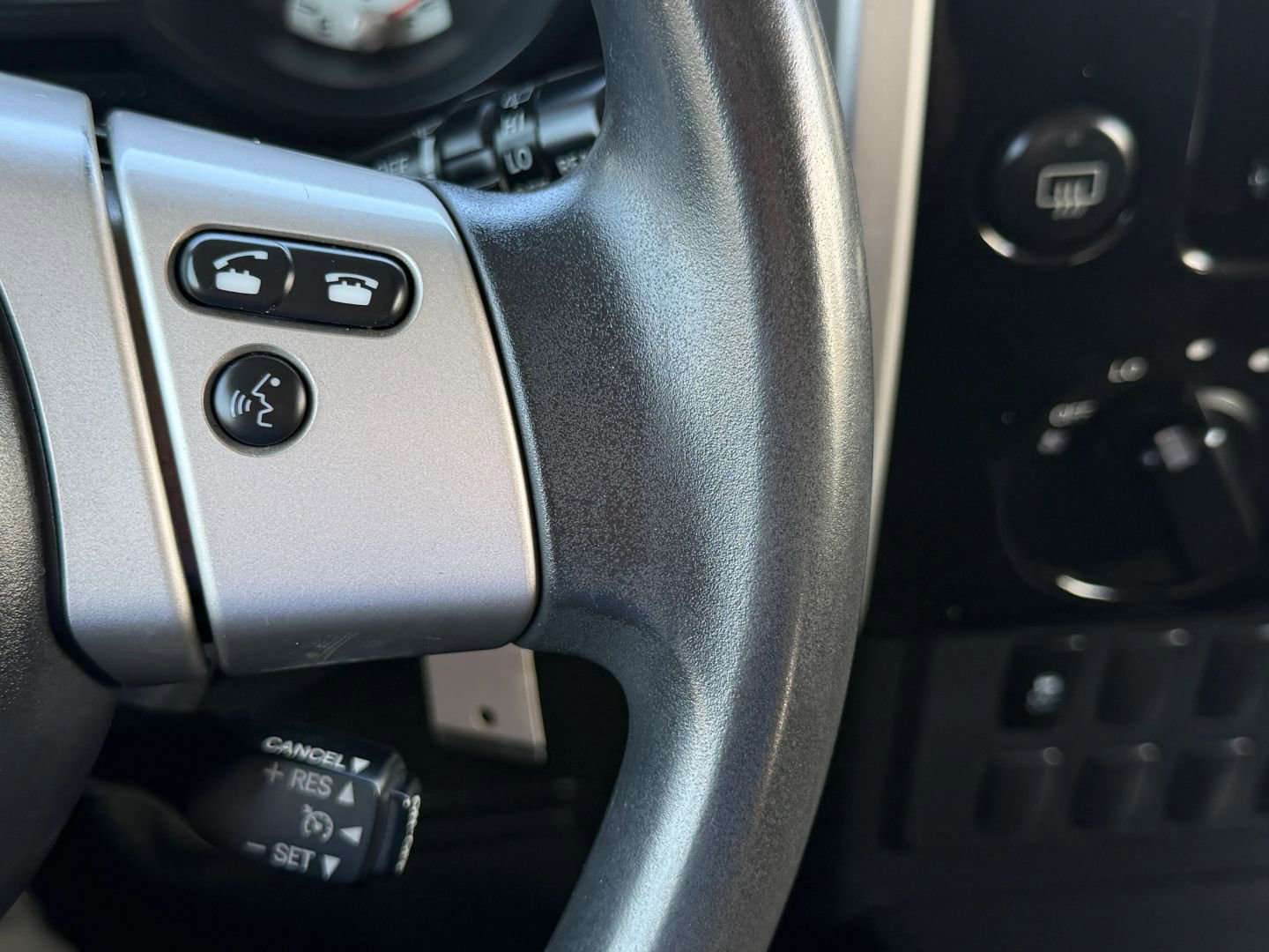 Used 2013 Toyota FJ Cruiser 4WD image 19