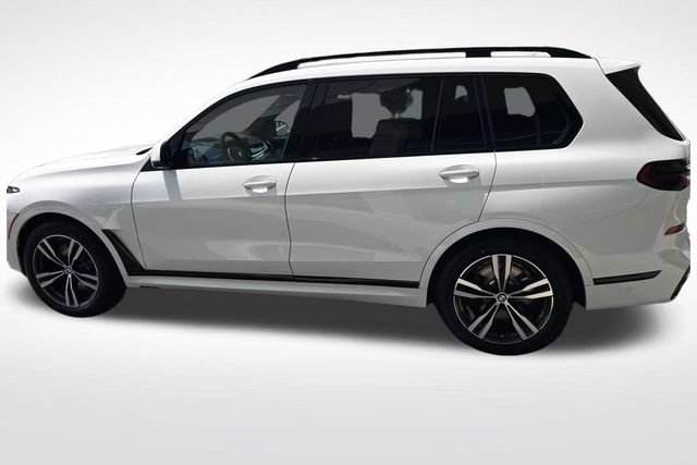 New 2027 BMW X7 xDrive40i w/ M Sport Package AWD/4WD image 19