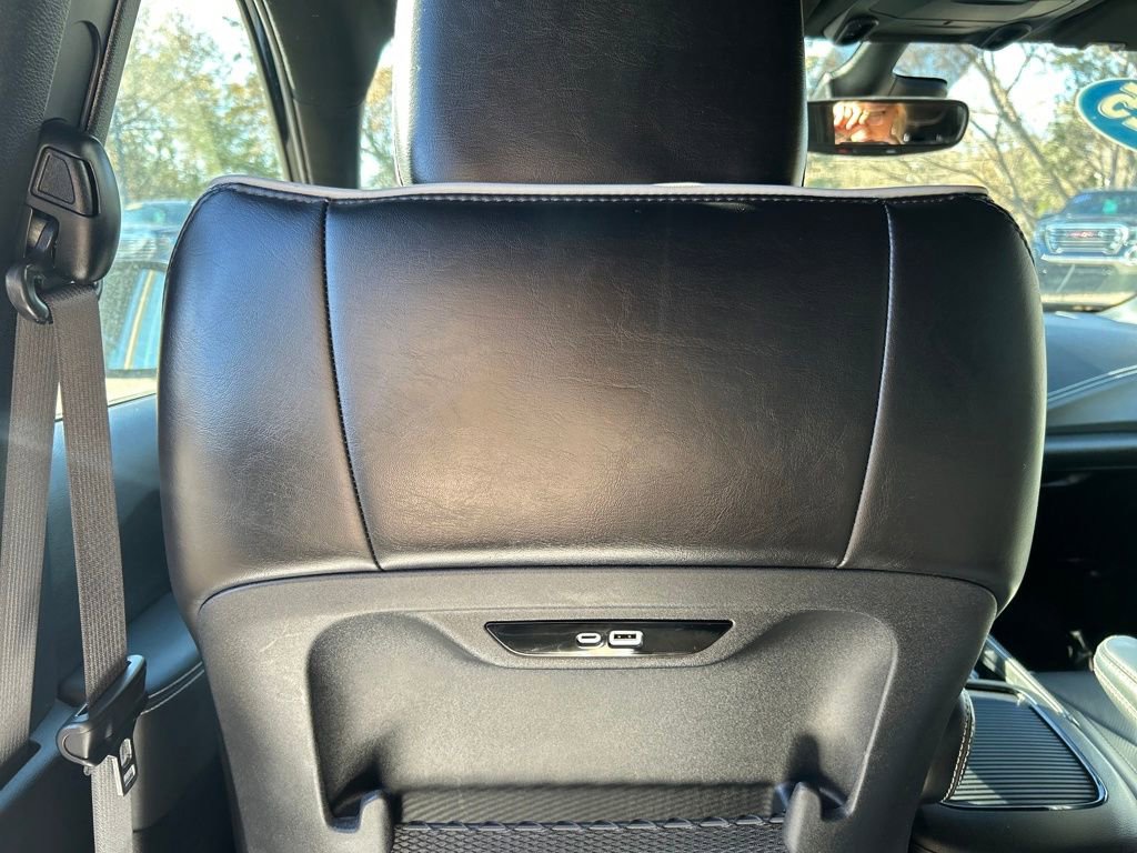 Used 2025 Chrysler Pacifica Limited image 16