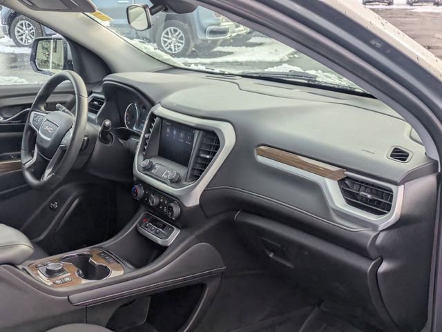 Used 2023 GMC Acadia SLE w/ Driver Convenience Package image 36