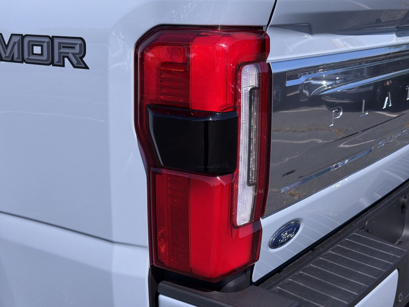 New 2026 Ford F350 Platinum w/ Platinum Plus Package AWD/4WD image 18