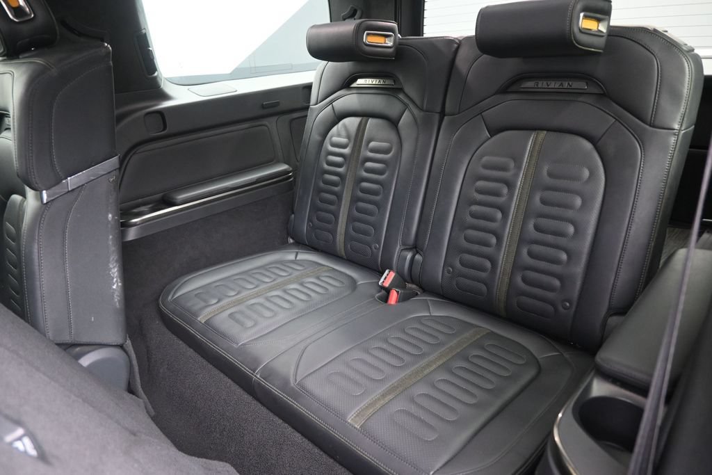 Used 2023 Rivian R1S Launch Edition Quad AWD/4WD image 15