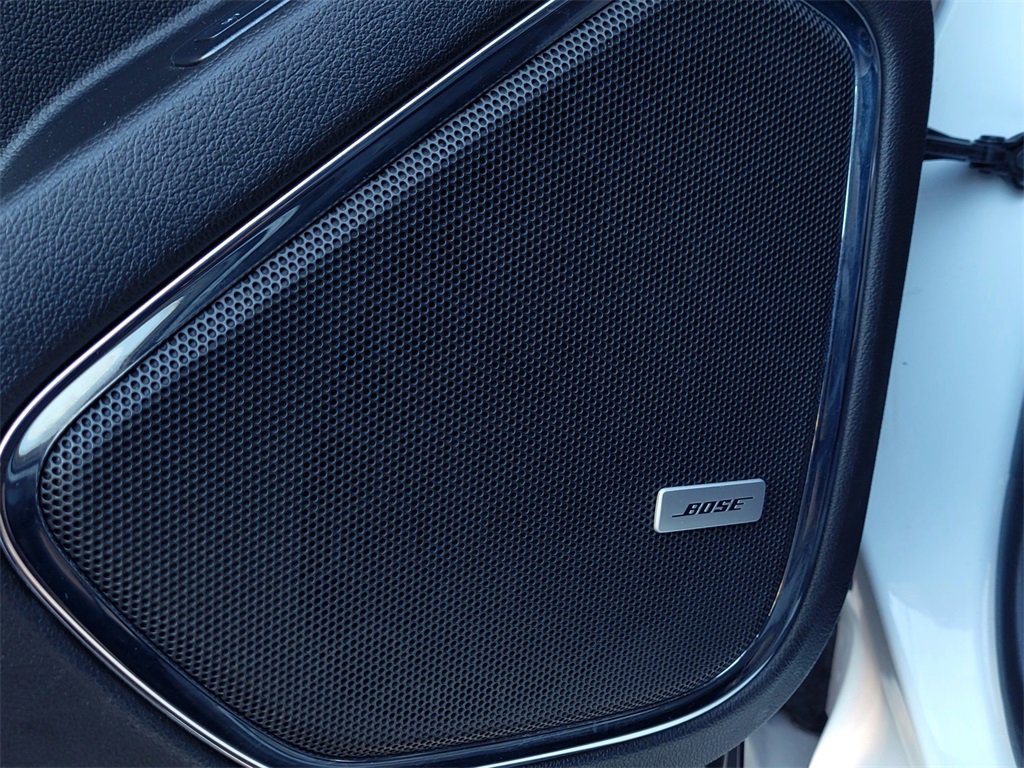 Used 2020 GMC Yukon SLT w/ Open Road Package image 12