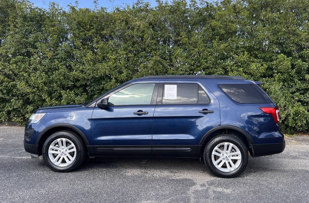 Used 2017 Ford Explorer 4WD image 4