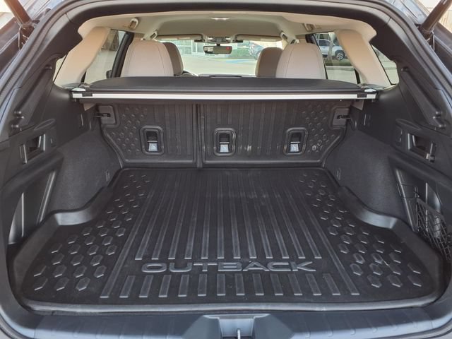 Certified 2025 Subaru Outback Premium w/ Popular Package #1A AWD/4WD image 8