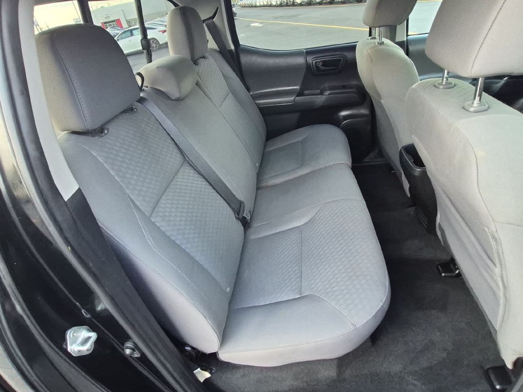 Used 2022 Toyota Tacoma SR AWD/4WD image 24