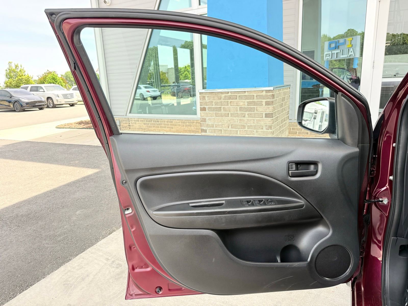 Used 2022 Mitsubishi Mirage G4 ES FWD image 13