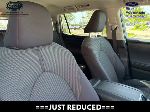 Used 2023 Toyota Highlander LE FWD image 10