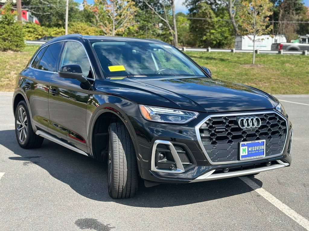 Used 2023 Audi Q5 2.0T Premium Plus w/ Premium Plus Package AWD/4WD image 9