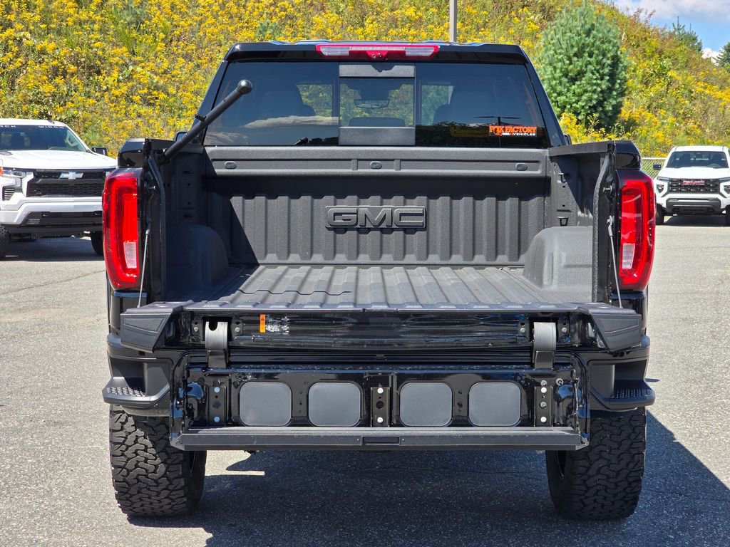 New 2025 GMC Sierra 1500 AT4 w/ AT4 Premium Package image 15