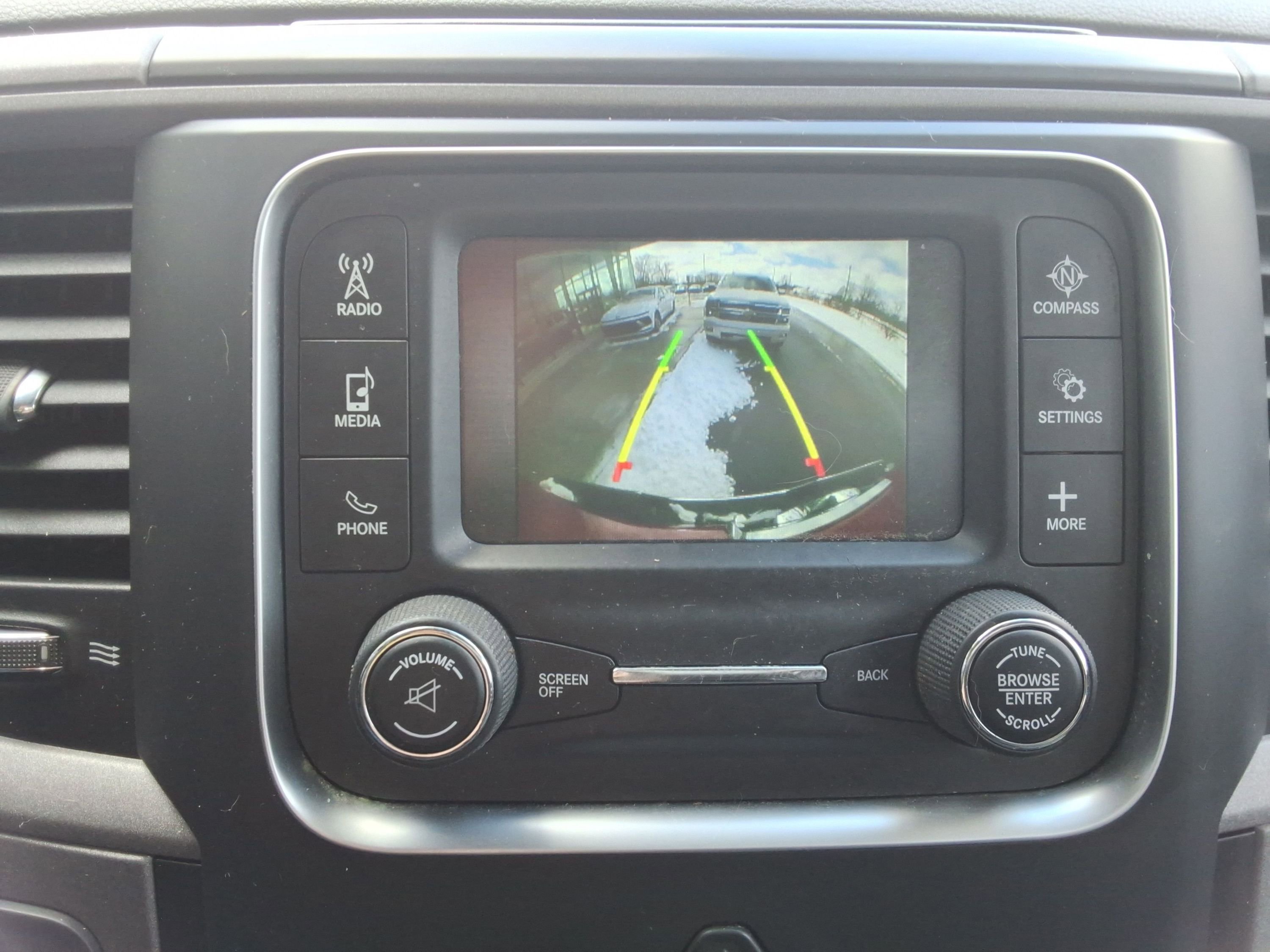 Used 2016 RAM 2500 Tradesman w/ Chrome Appearance Group image 16