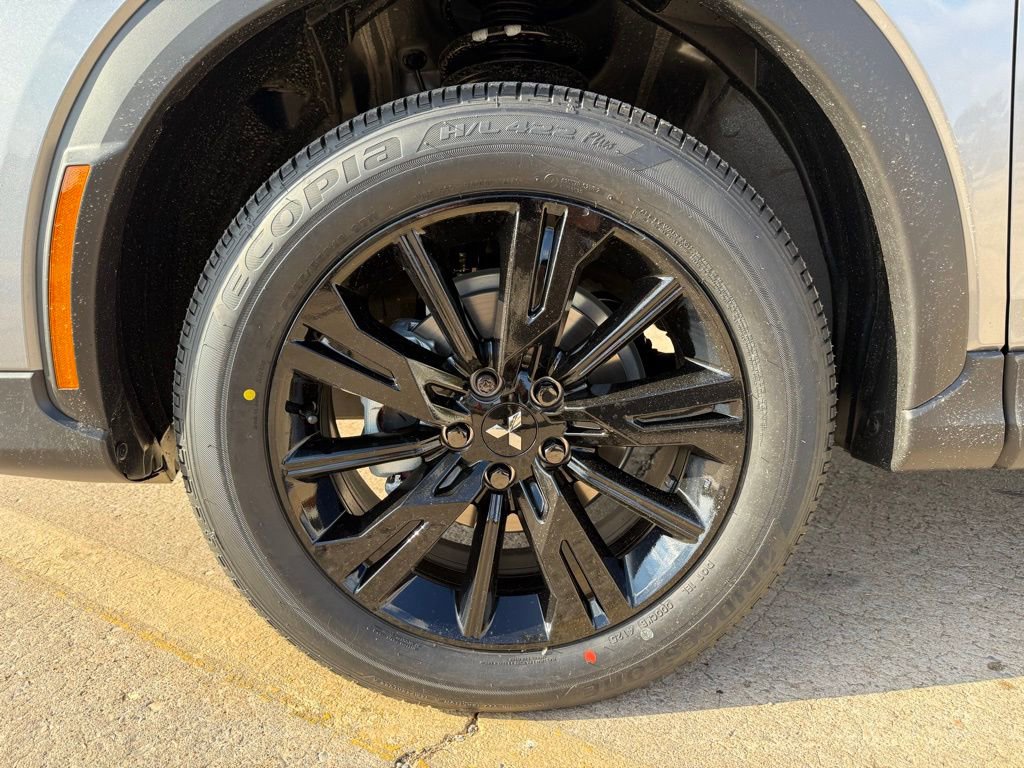 New 2026 Mitsubishi Eclipse Cross Black Edition image 14