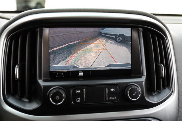 Used 2020 Chevrolet Colorado LT w/ Safety Package RWD image 18
