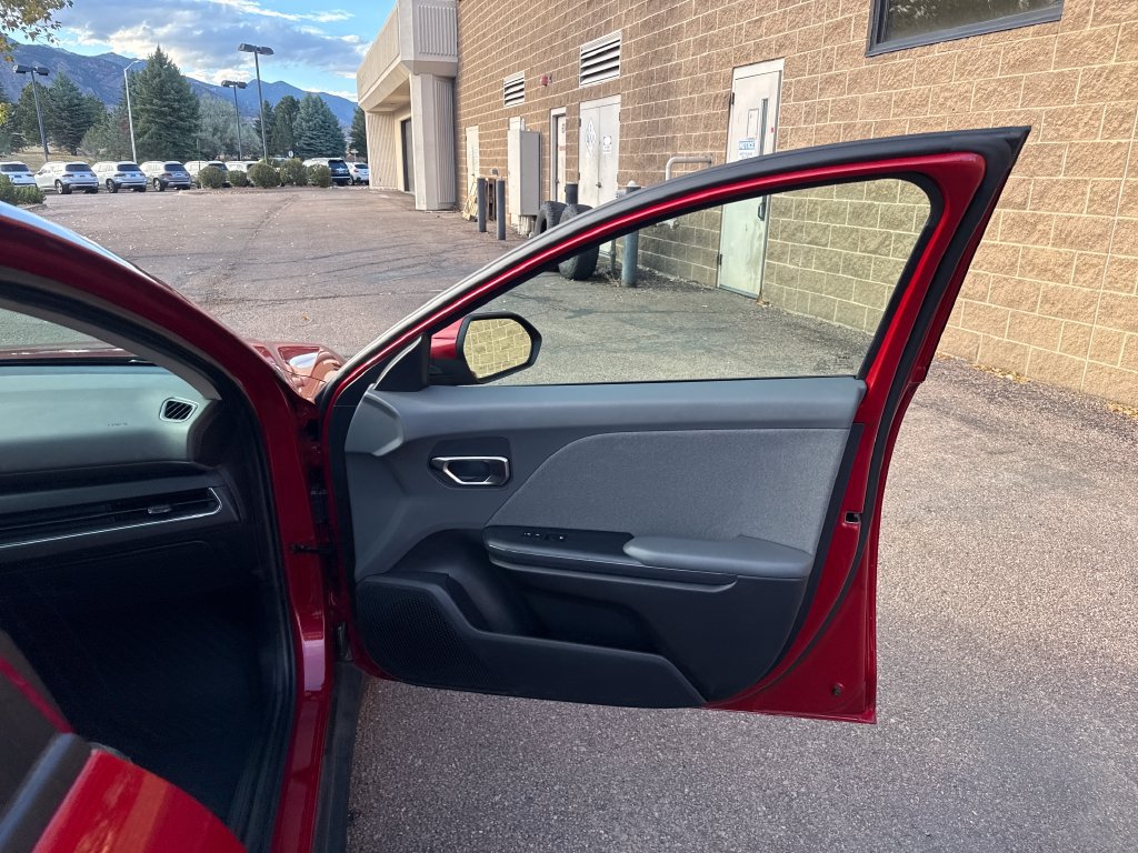 Used 2025 Kia K4 EX FWD image 29