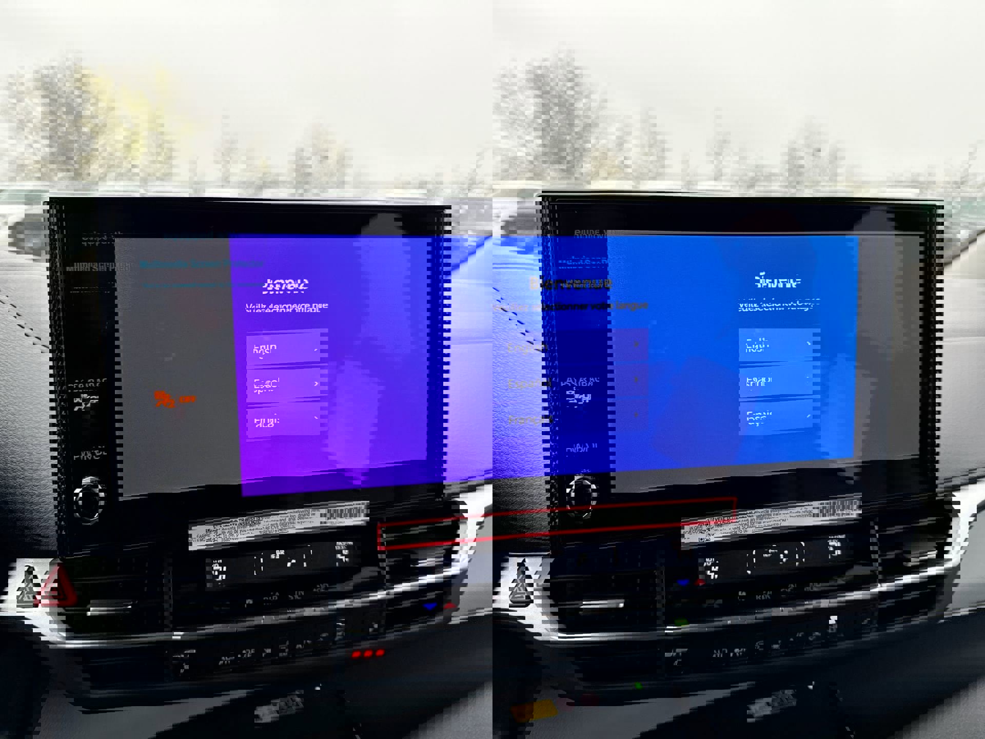 Certified 2025 Toyota Sienna XLE image 12