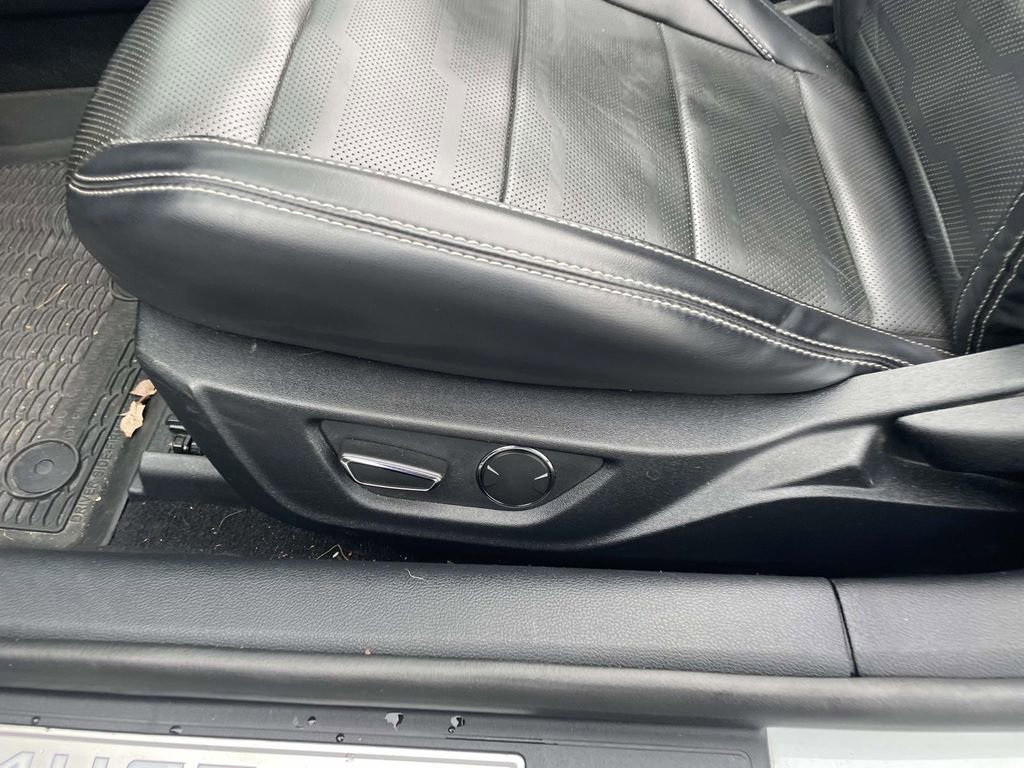 Used 2019 Ford Mustang GT Premium w/ GT Performance Package image 30