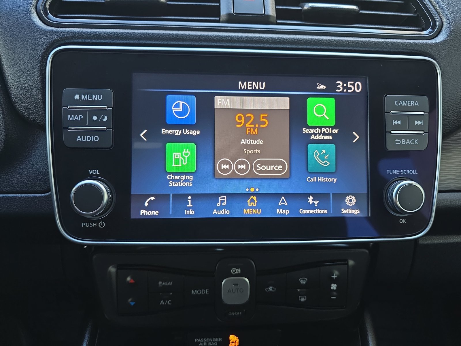 Used 2022 Nissan Leaf SV FWD image 23