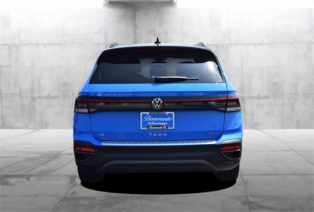 New 2025 Volkswagen Taos SE image 6