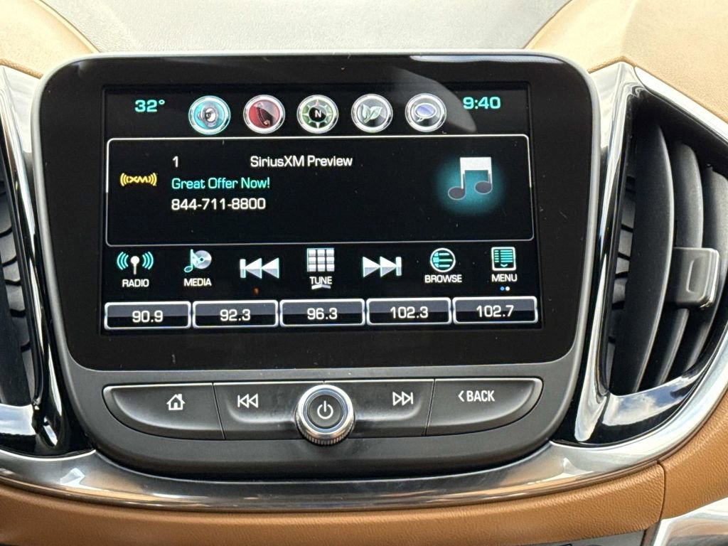 Used 2016 Chevrolet Volt Premier w/ Driver Confidence Package FWD image 14