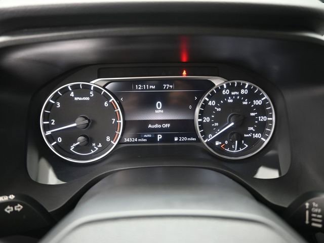 Used 2025 Nissan Rogue SV AWD/4WD image 6