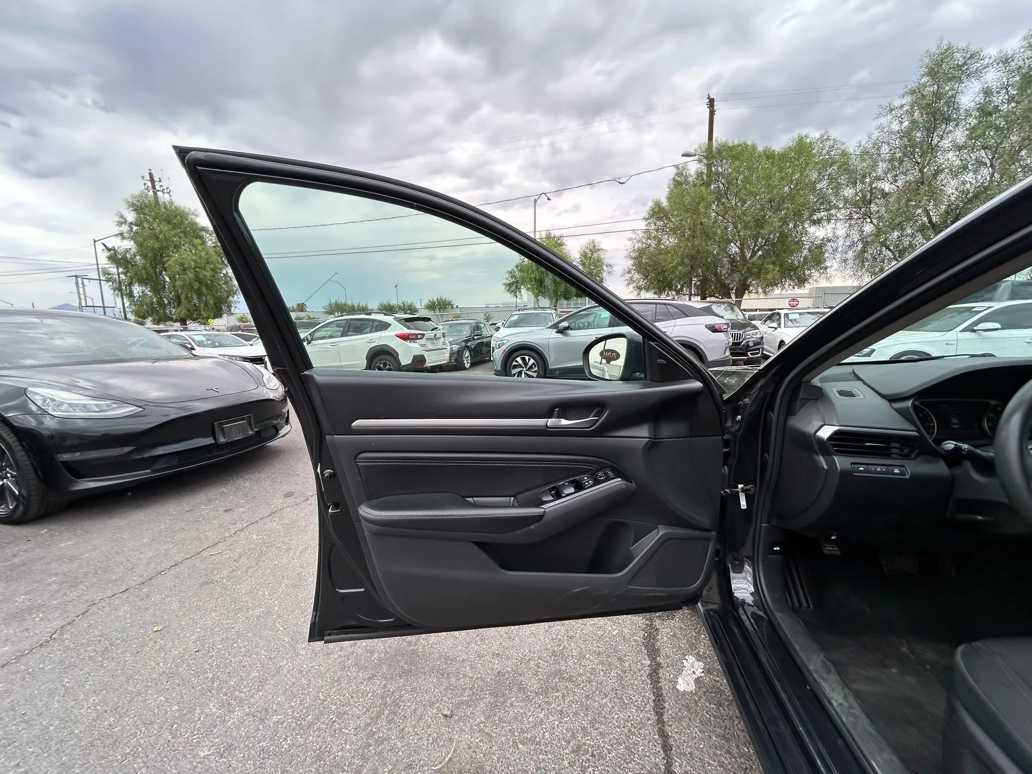 Used 2021 Nissan Altima 2.5 SV image 8