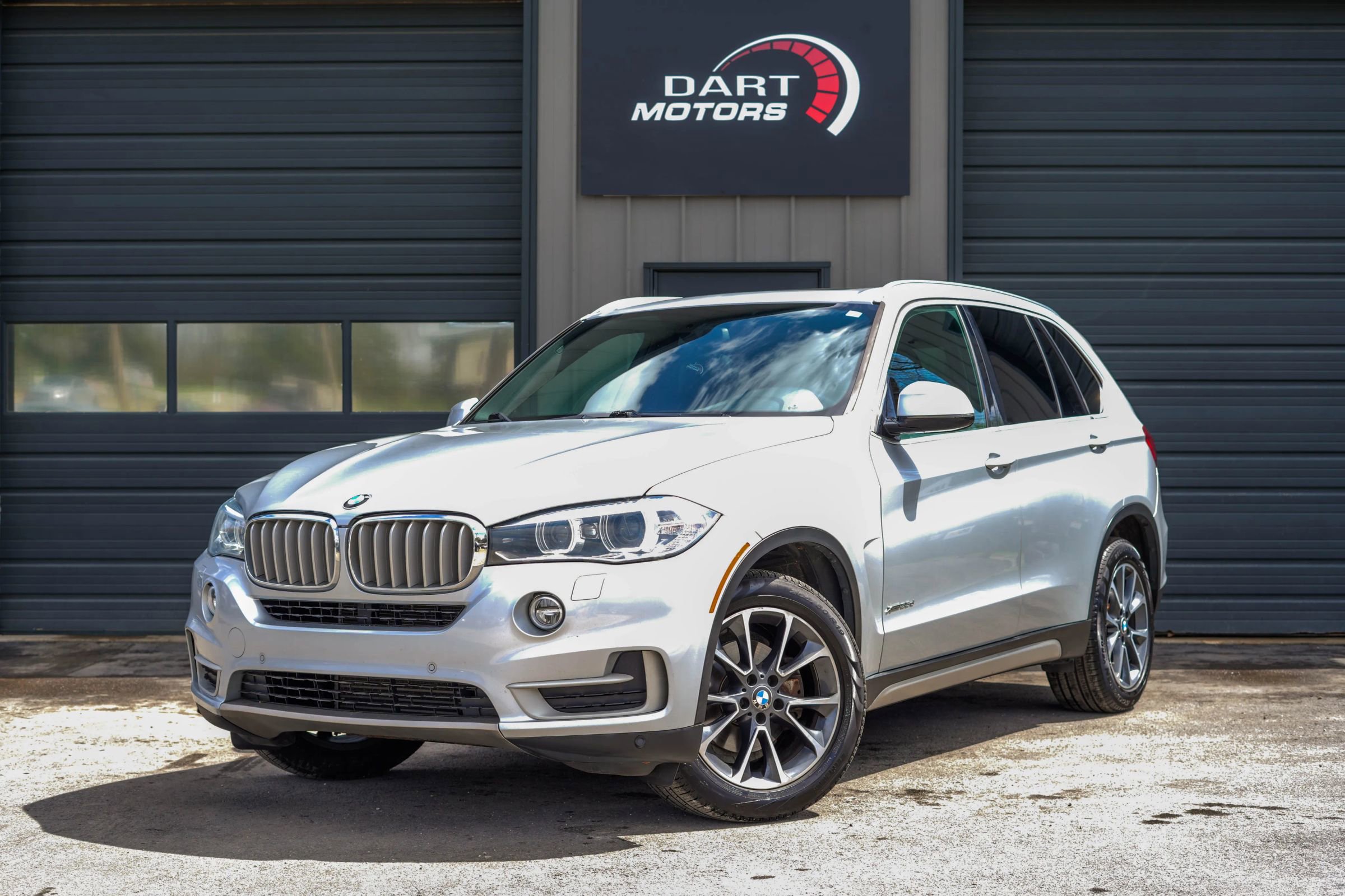 Used 2017 BMW X5 xDrive35d image 3