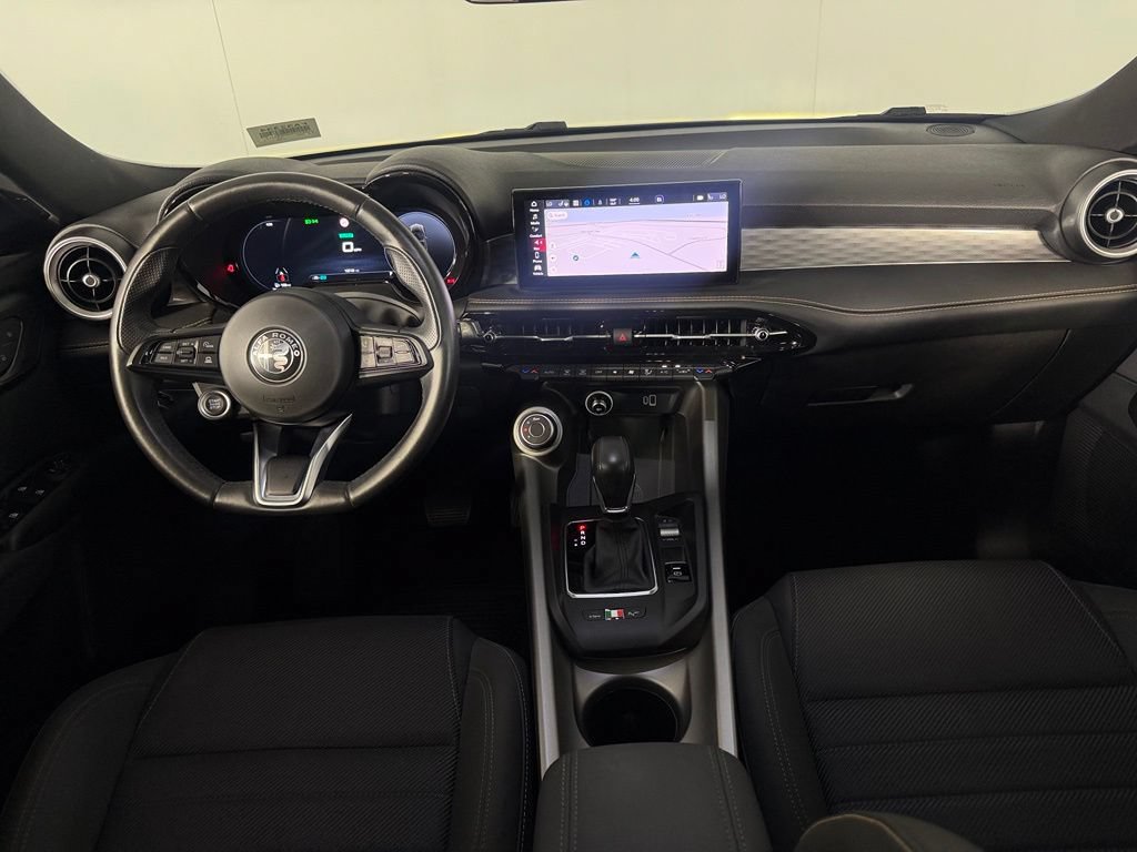 Used 2024 Alfa Romeo Tonale Ti AWD/4WD image 13