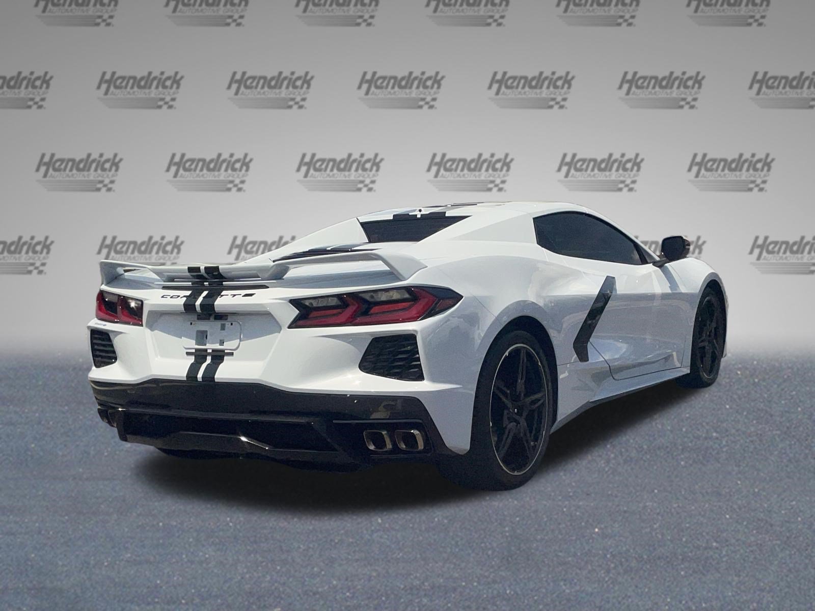 Used 2022 Chevrolet Corvette Stingray Convertible w/ Z51 Performance Package RWD video 2