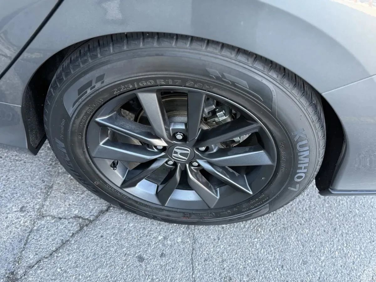 Used 2020 Honda Civic EX image 38