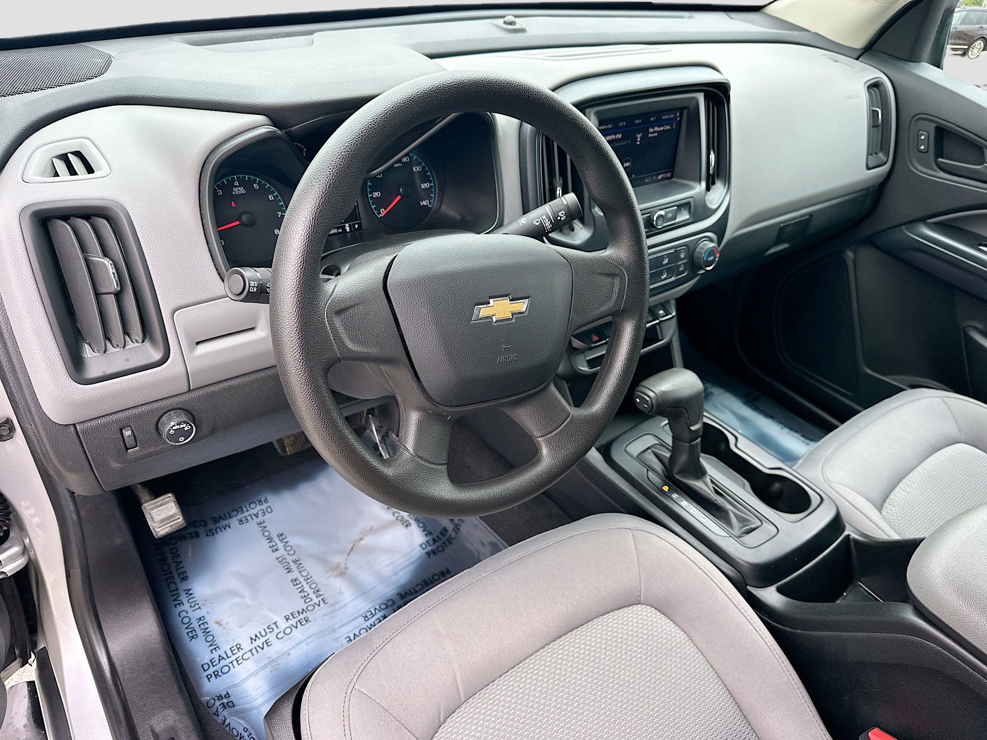 Used 2020 Chevrolet Colorado W/T w/ Custom Special Edition image 9